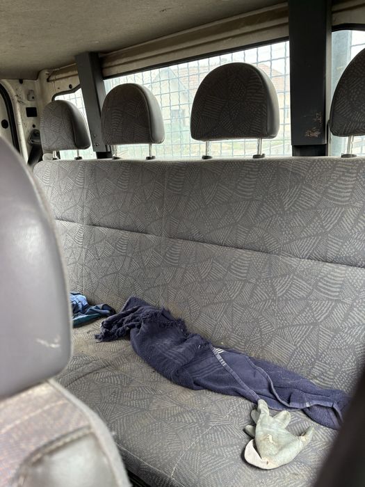 Vând camionetă Ford Transit