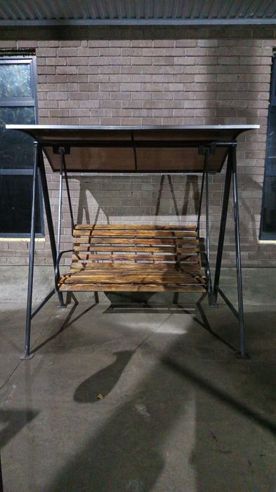 Продам садовые качели