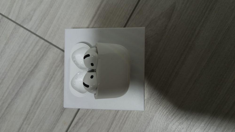 Căști Apple Airpods 4