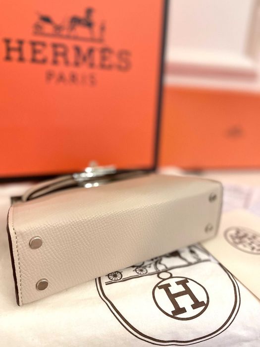 Geantă/Poșetă Hermes Kelly Epsom Bej 19x13x7