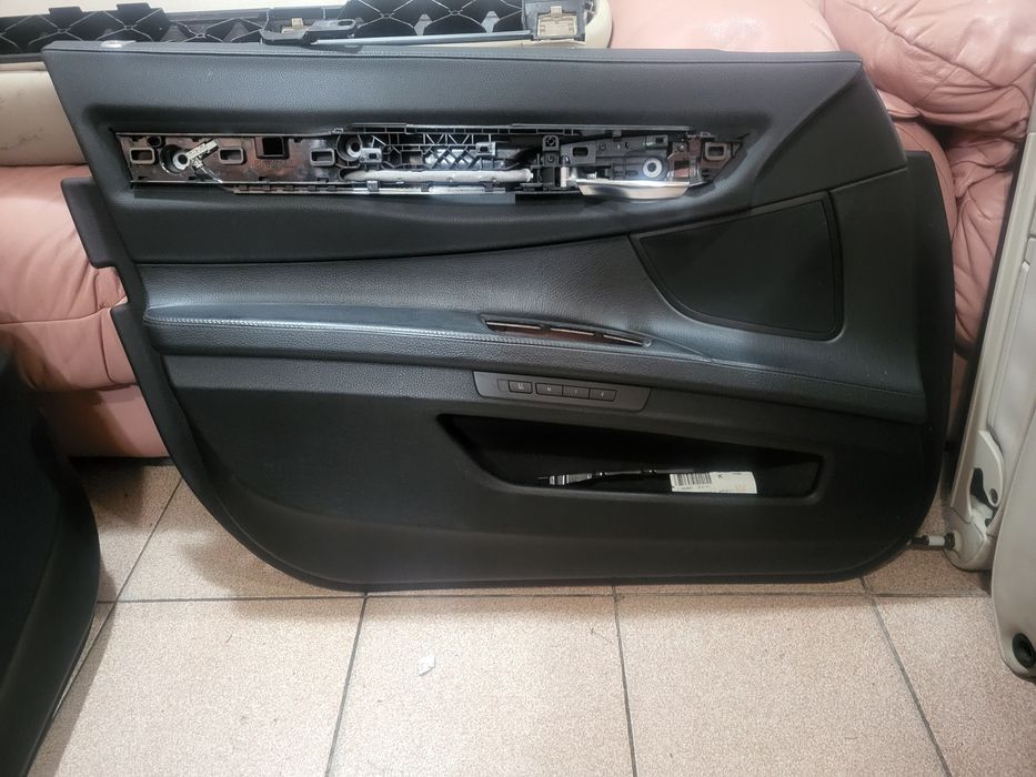 Комфортен, кожен салон за BMW F01 фейс