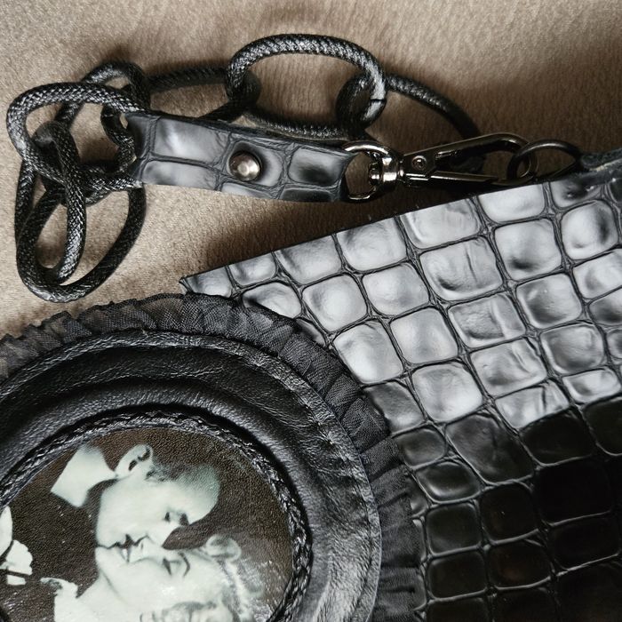 Сумки для телефона, театра,учебы