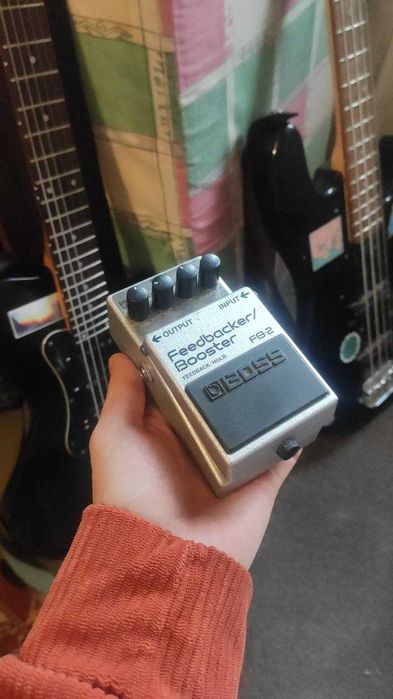 Boss FB-2 Feedback/Booster