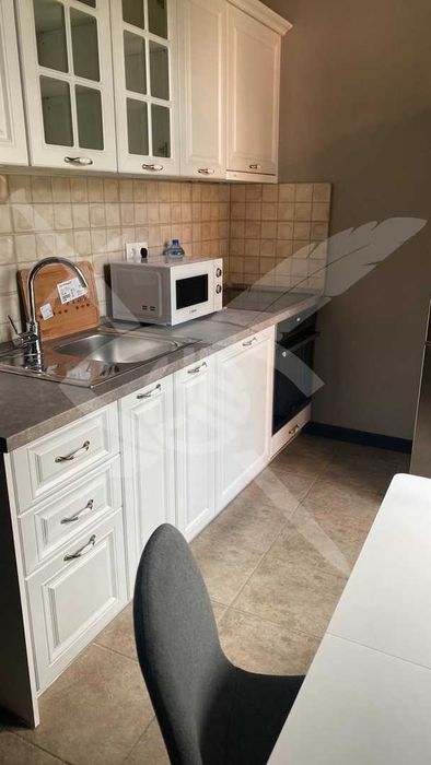 Дава се под наем Тристаен апартамент в София, Медицинска академия - 90 кв.м за 1000 € - Снимка #4