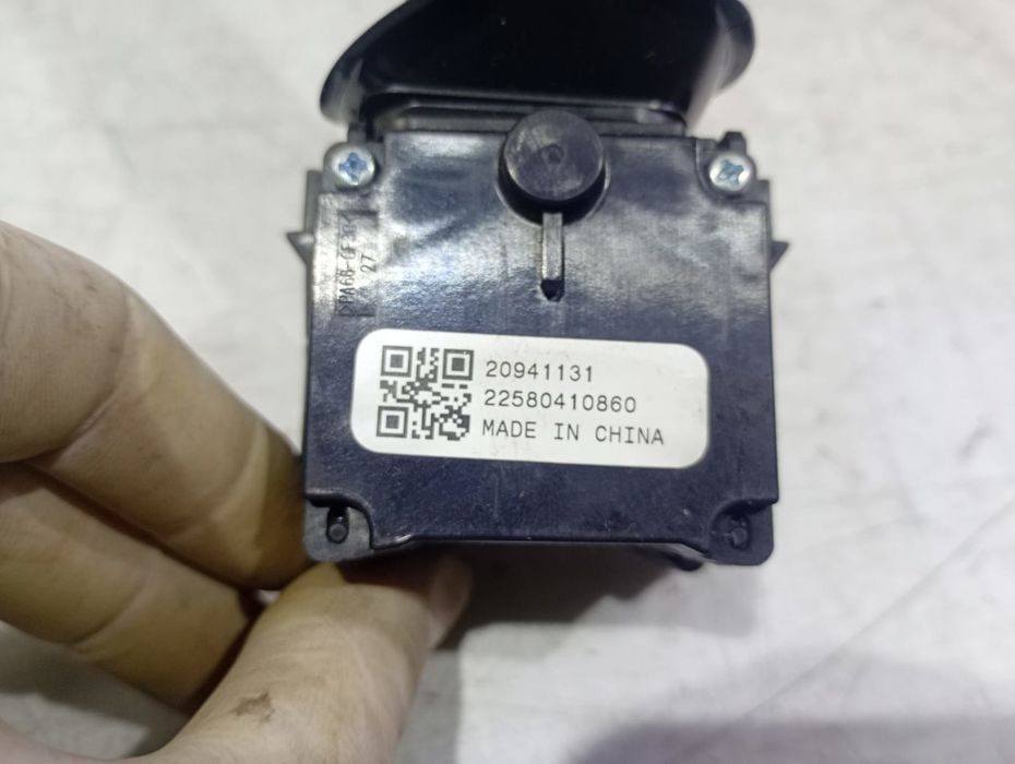 Maneta stergatoare 20941131 Opel Meriva 2 (2010 - 2014) 1.4 benzina A14NEL 1.4 benzina A14NEL A14NEL