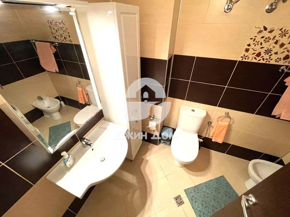 Продава се Тристаен апартамент в к.к. Слънчев бряг - 105 кв.м за 1000 €/кв.м - Снимка #10