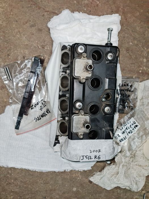 Продам ГБЦ yamaha r6 j512 год 2007