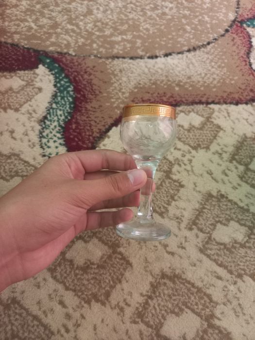 Продам бокалы 6 штук