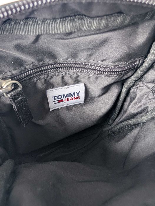 Tommy Hilfiger TJM Essential - чантичка