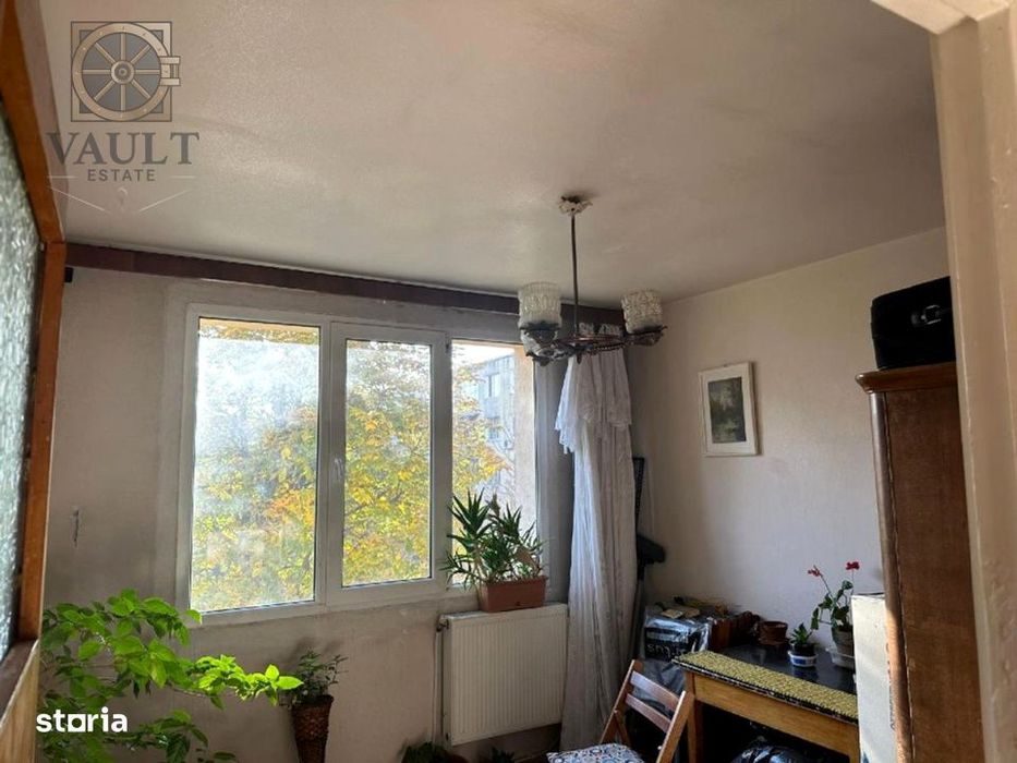 Apartament 4 camere - zona Berceni