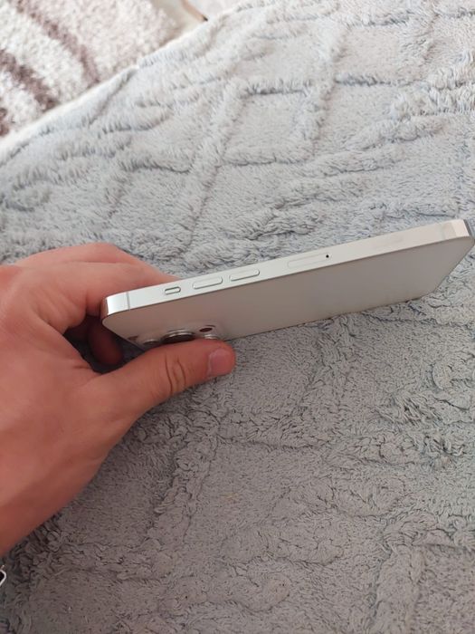IPhone 13 pro белый