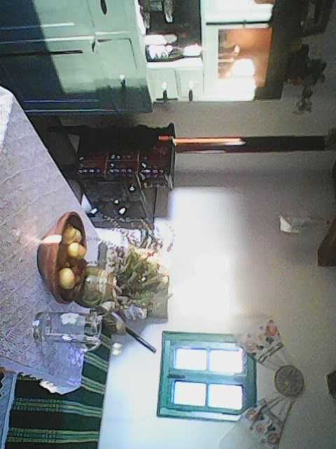 Vând casă lemn tradițională.