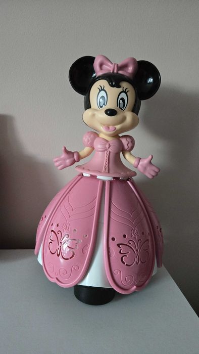 Кученце Fisher Price, ходеща кукла и лот Peppa Pig