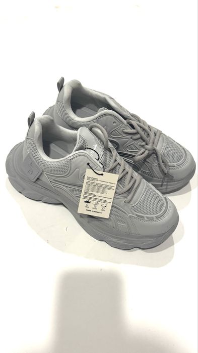 Дамски маратонки