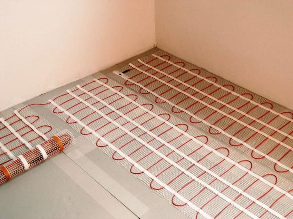 Электрический теплий пол под стяжку под кафел