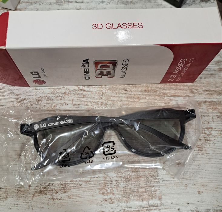 Продавам нови 3D очила LG