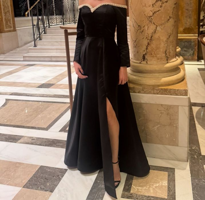 Rochie eleganta neagra
