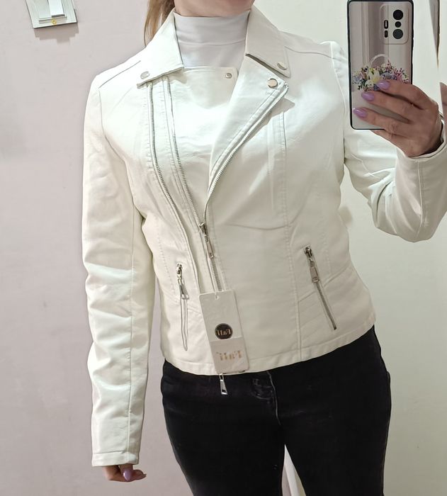 Кожаная новая куртка