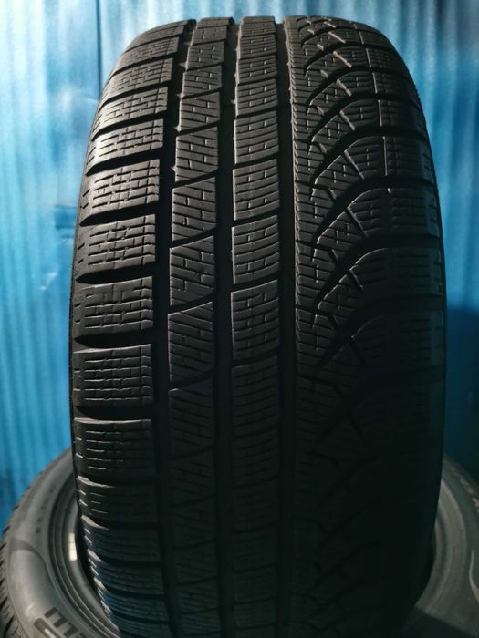 245/45 R19 - 275/40 R19 pirelli m+s 4 bucati 2 marimi