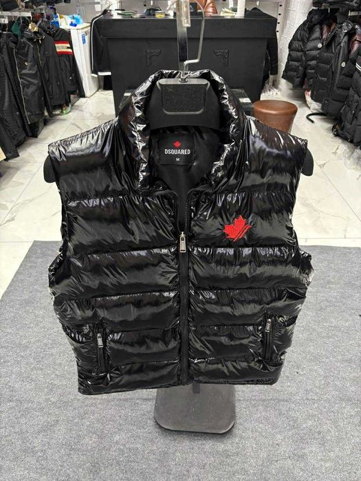 мъжки елек Moncler
