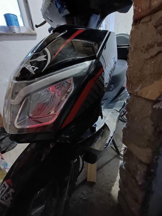 Мопед почти новый