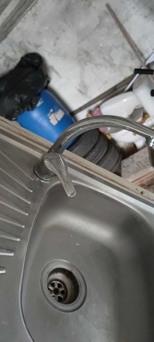 Кухненска мивка с батерия