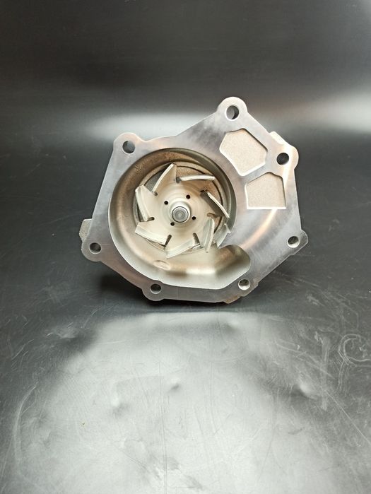 Продам помпу на Хюндай, Hyundai H350