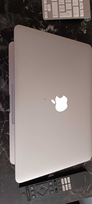 MacBook Pro model 1502