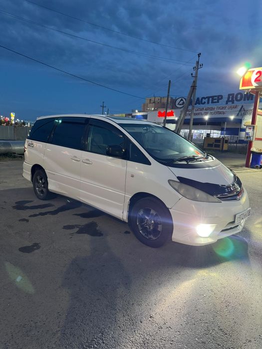 Автомобиль тойота