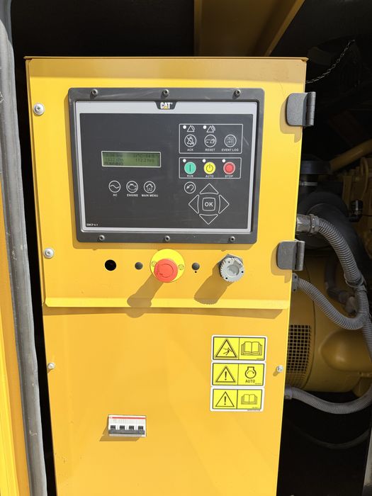 Generator Caterpillar 65kVA DE65E0 112 ore diesel CAT silent