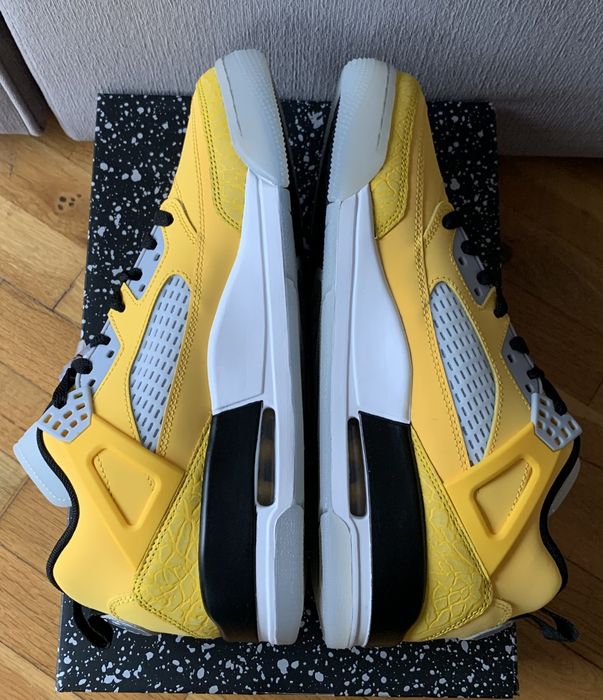 Jordan Spizike Low Lightning EU42.5
