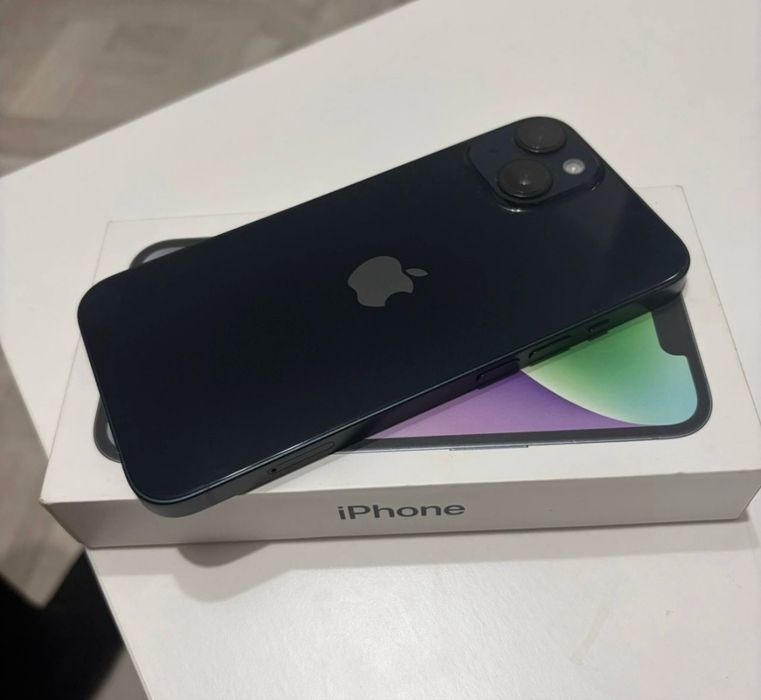 Продам айфон 14