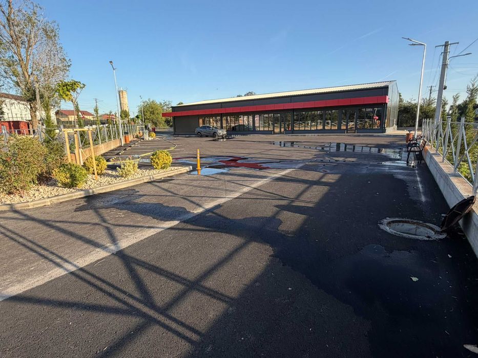 De inchiriat spatiu comercial 50 MP