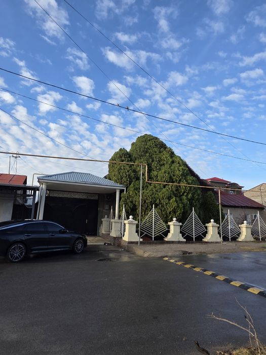 Чирчик ш. Троицкда 2 каватли ховли сотилади