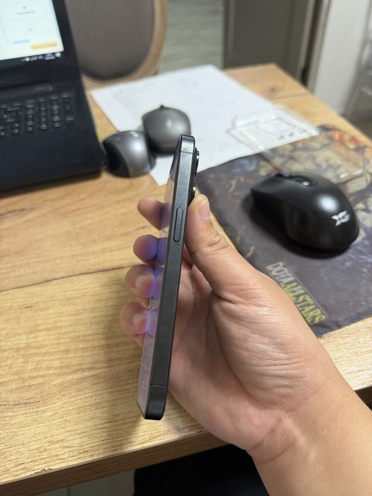 Iphone 15 Pro 256 гб