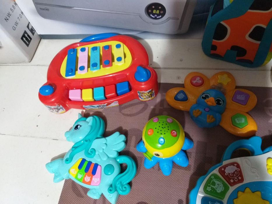 Lot 8 Jucarii Muzicale Cu Lumini si Educative Copii