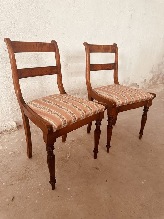 Комплект 2 трапезни стола от масивно дърво – стил Biedermeier