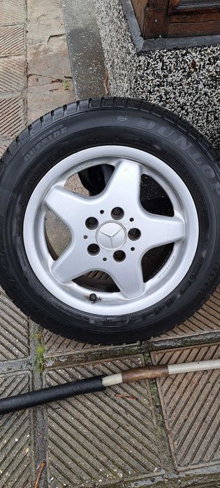 Гуми и Джанти за Мерцедес W203