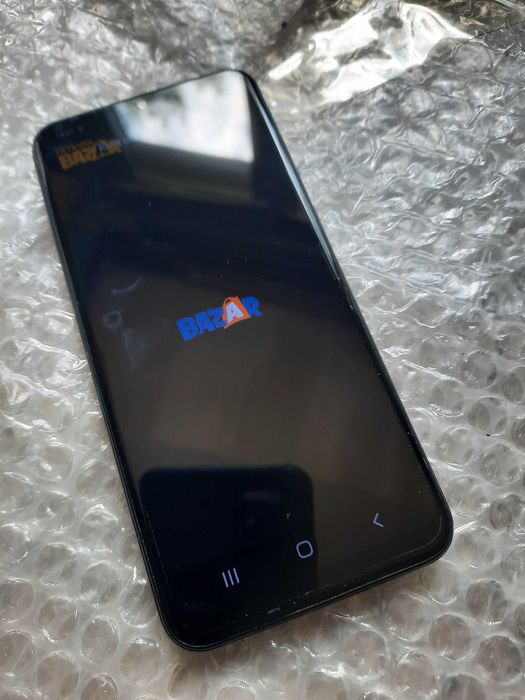 Samsung Galaxy А20е, c чудесна защита.