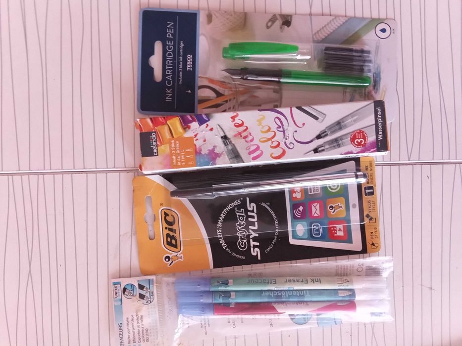 Ученически помагала