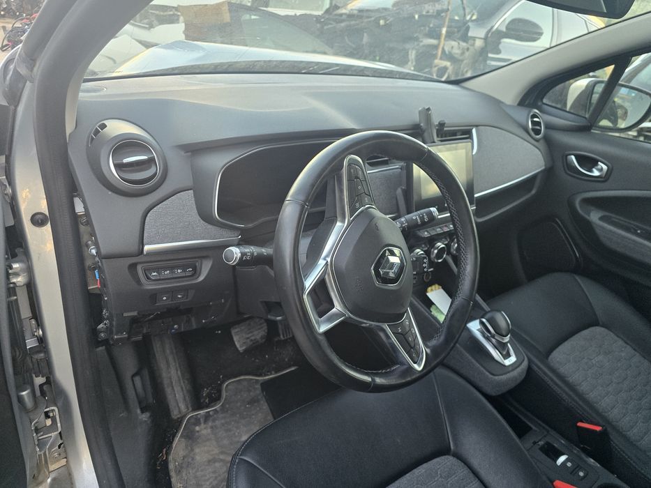Dezmembrez Renault Zoe 2021