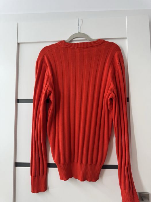 Pulover rosu de iarna