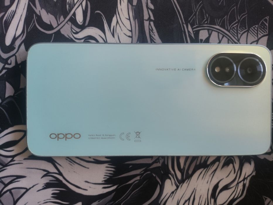 Телефон Oppo A 18