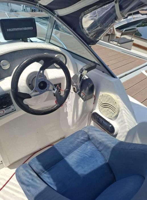 Barca cabinata, motor, peridoc, accept schimb cu velier