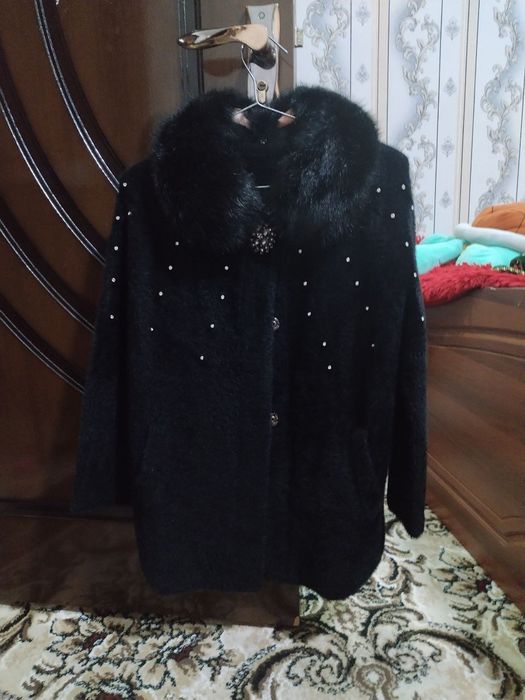 Одежды (kiyimlar ayollar va qizlar uchun)