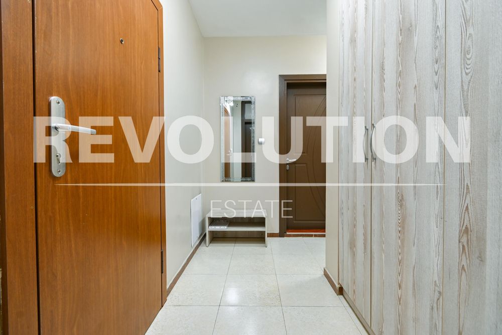 Дава се под наем Двустаен апартамент в София, Оборище - 73 кв.м за 818 € - Снимка #10