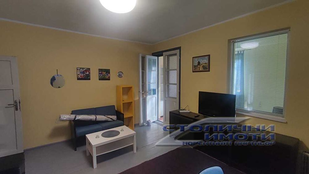 Дава се под наем Двустаен апартамент в София, Център - 70 кв.м за 408 € - Снимка #1