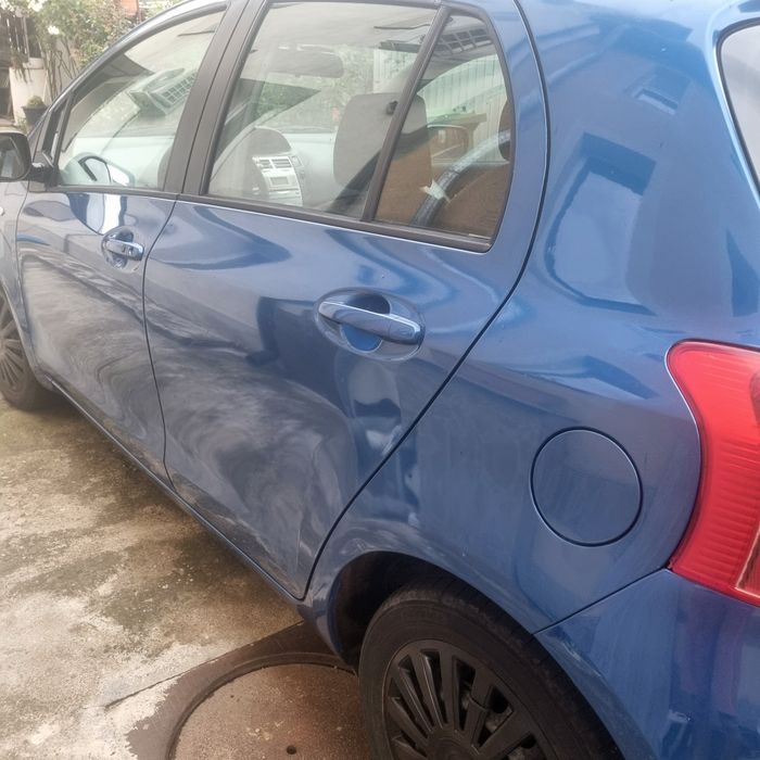 Toyota Yaris 1.3 benzină