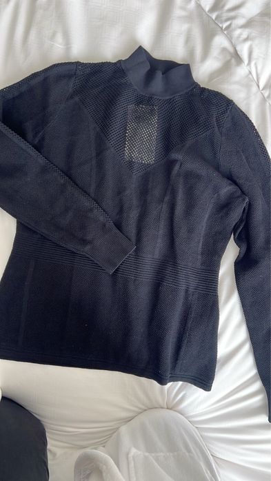 Продам новый свитер uterque