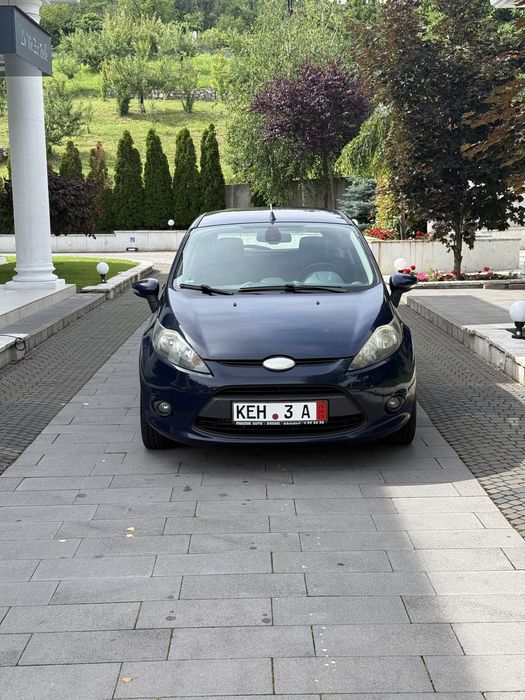 Ford fiesta coupe